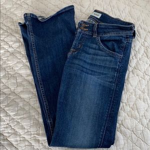 Hudson Signature Midrise bootcut 26